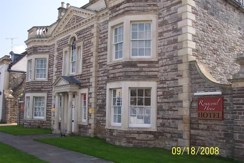 Rounceval House Otel Chipping Sodbury Dış mekan fotoğraf