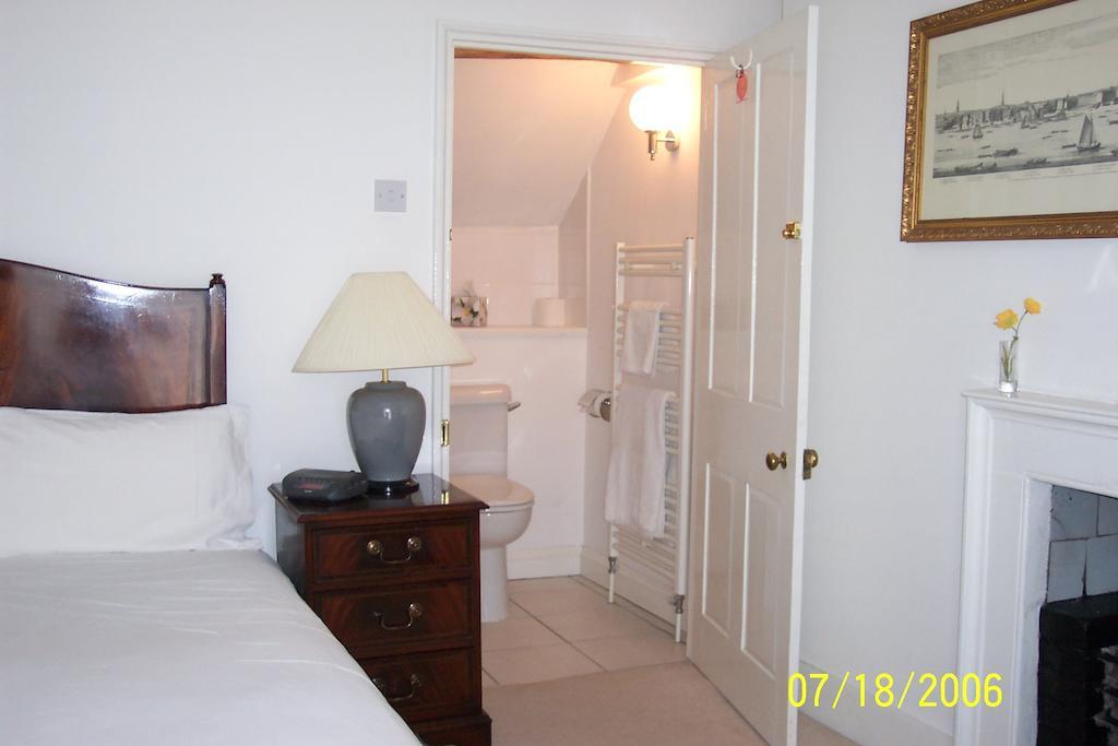 Rounceval House Otel Chipping Sodbury Dış mekan fotoğraf